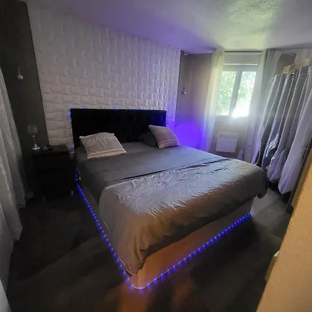 Petit Paradis Du 66,canet Roussillon カネ